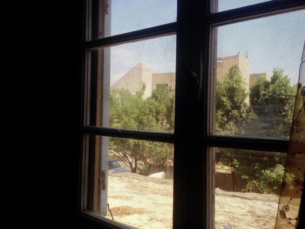 Pyramids Loft Homestay Kafret el-Gabal Habitación foto